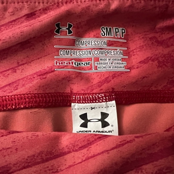 Under Armour athletic leggings size Small NWOT - Picture 3 of 3